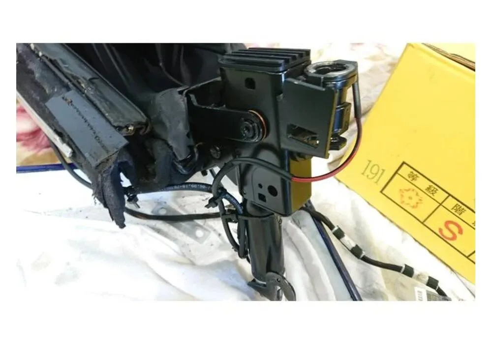 BMW Z4 E85 ソフトトップ 幌 開かないモーター修理交換