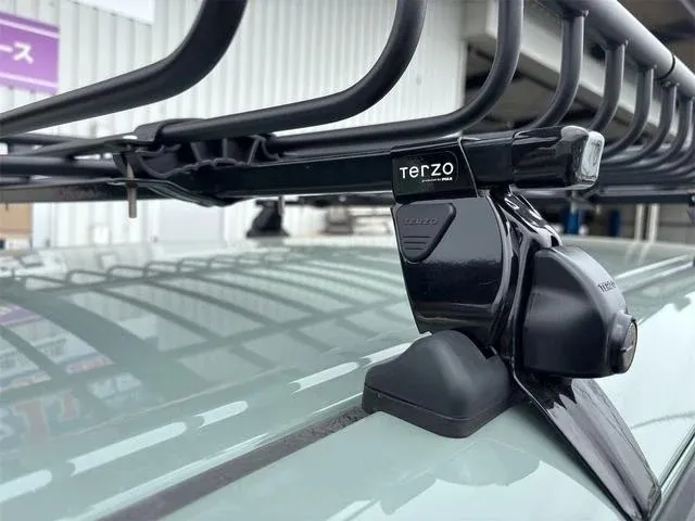 安心のTerzo(PIAA) ベースキャリア