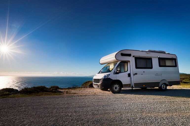 中古車 キャンピングカーを買う前に必見！失敗しない選び方と在庫比較