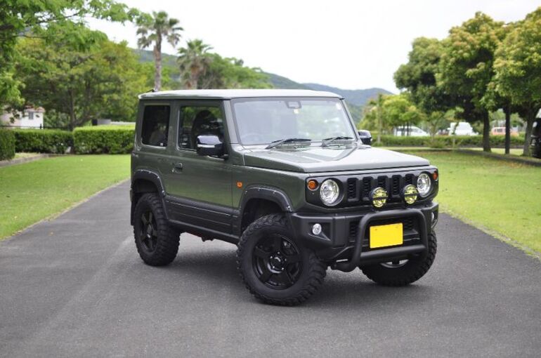 カーリース ジムニーの月額料金と納期を最新版で解説