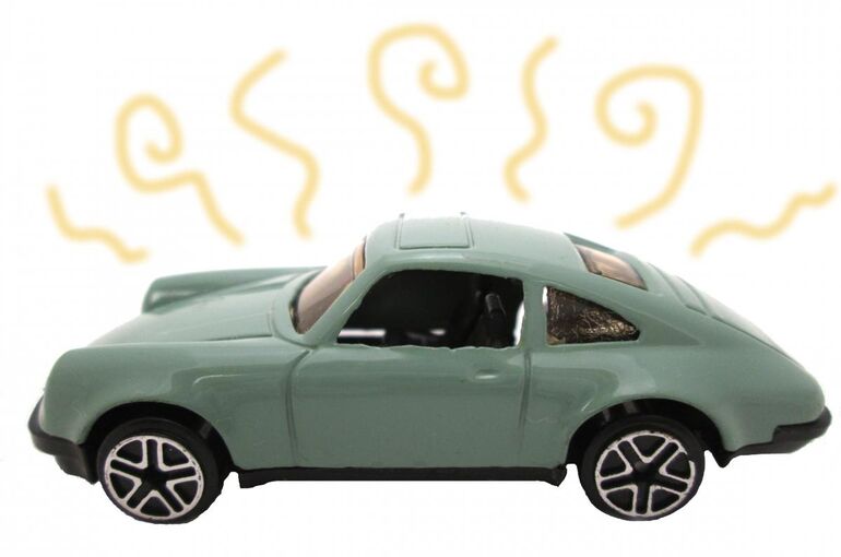 中古車の芳香剤の匂いを消す方法！クリーニングで簡単に解決できる方法