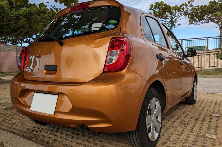 カーリース中に汚したらどうなる？トラブル回避と汚れ防止